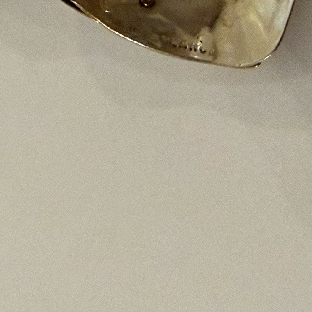 PEARCE EARRINGS SIGNED STERLING SILVER CURVED TRIANGLE POST STUD PIERCED VINTAGE - Picture 9 of 9
